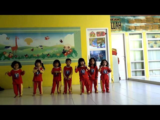 Play Group PRIMAGAMA - Dedek Tifa Lagi Senam Pagi