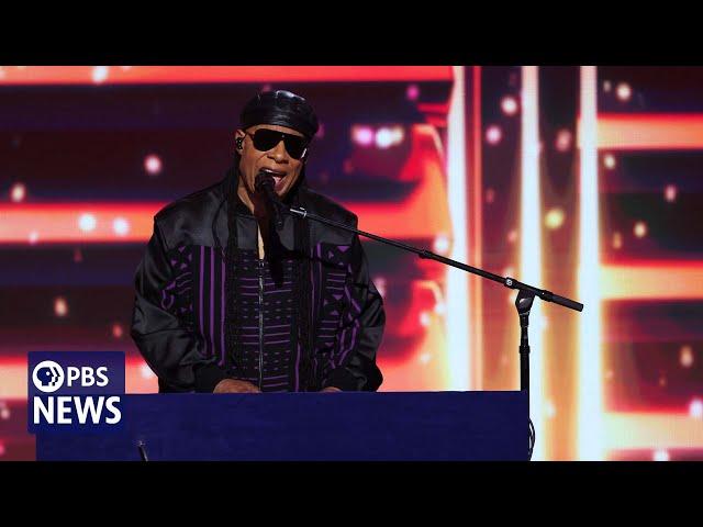 WATCH: Stevie Wonder performs at 2024 Democratic National Convention | 2024 DNC Night 3