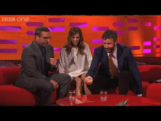 A massive fly invades the studio - The Graham Norton Show: Series 13 Episode 12 - BBC One