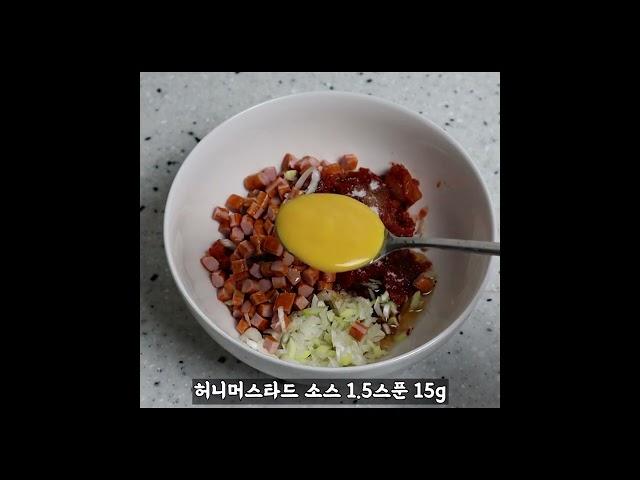 1000명중 999명은 맛있다는 극찬 받던 김치볶음밥을 더 맛있게! #Shorts