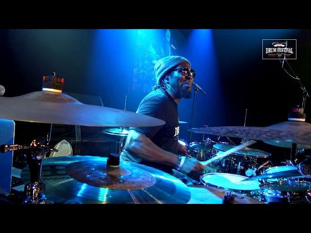 MEINL DRUM FESTIVAL 2015 – Robert ‘Sput’ Searight – “Shrill Tones”