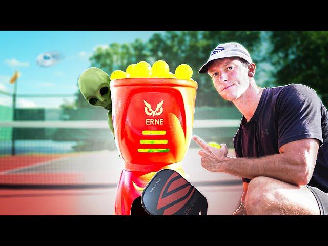 This Pickleball Machine is From the Future… (Erne Review)