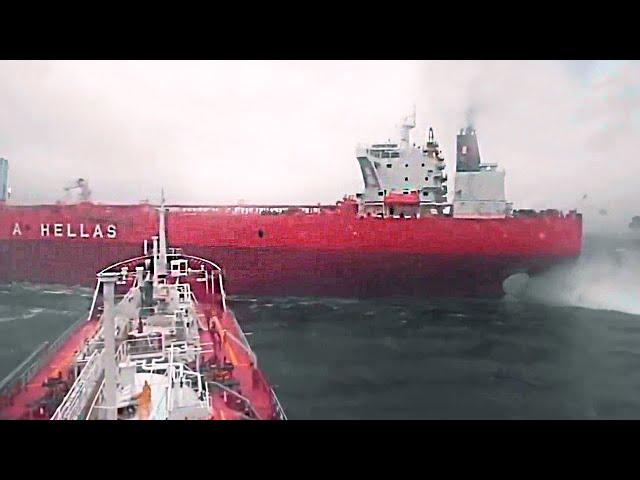 Biggest Ship Collisions and Mistakes Caught On Camera !