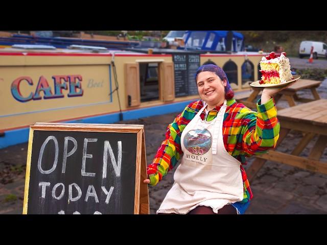 We tried: Running a narrowboat café (ft @HollyTheCafeBoat)