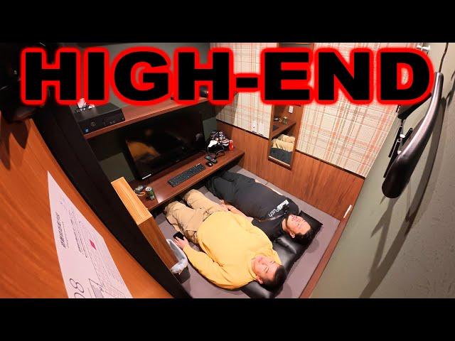 Day in a $27/Night Premium Japanese Internet Cafe