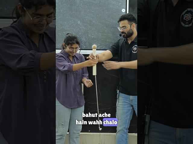Kya aap kar sakte hain ? #anubhavsir #theoryofphysics #centrifugalforce
