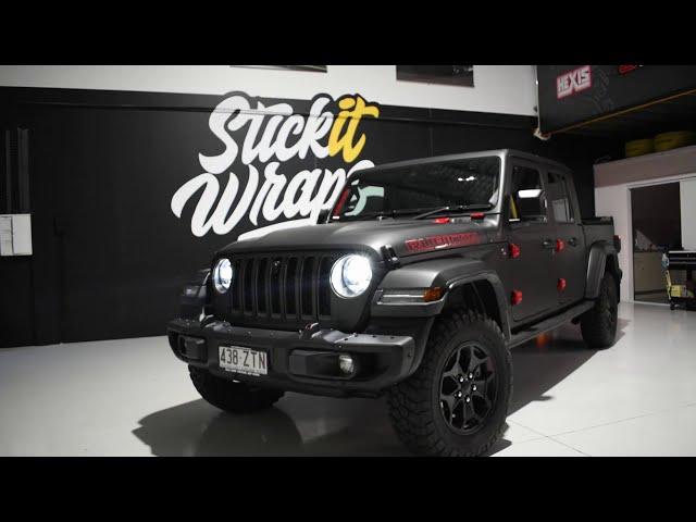 Jeep Gladiator Matte Black Wrap