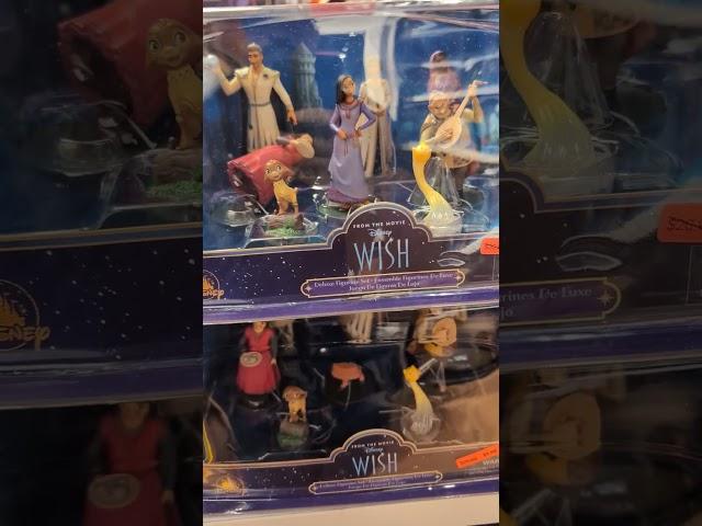 DISNEY STORE 1 Mills Cir, Ontario, CA Pt7 CLEARANCE SECTION TOYS & APPARAL #disney #clearance