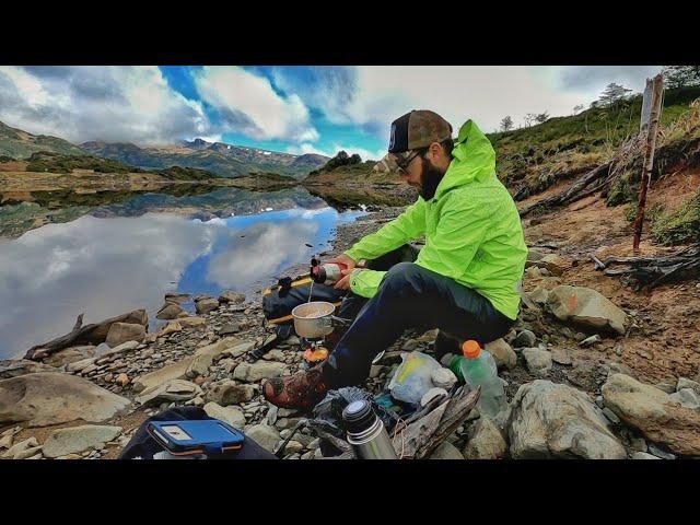 Trekking EXTREMO!  cuatro días acampando en la montaña (Dientes de Navarino)