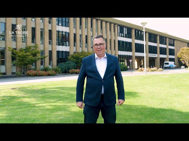 Welcome to La Trobe University – Melbourne Campus Tour with the Vice-Chancellor