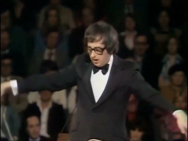 Prokofiev 'Sleigh Ride' ('Troika') - André Previn conducts