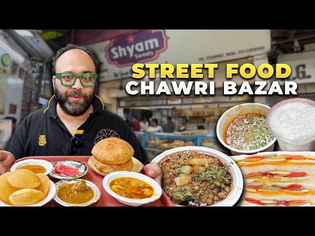 Mohalla Aapka CHAWRI BAZAR | Lotan Ke Chole Kulche, Bedmi Poori, Nagori Halwa, Fruit Sandwich,