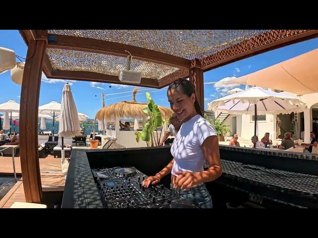 Sara Collado - Purobeach Live DJ Set  [ SOULFUL & DEEP HOUSE ]