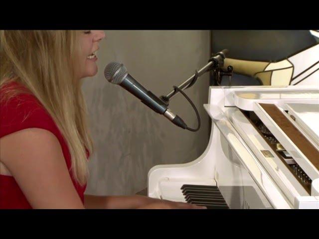 Deine Augen - Song by Ann-Helena Schlüter, Voice & Piano, Songwriting, Klavier