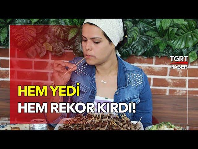 Hem Yedi, Hep Para Kazandı: 247 Adet Çöp Şişle Rekor Kırdı