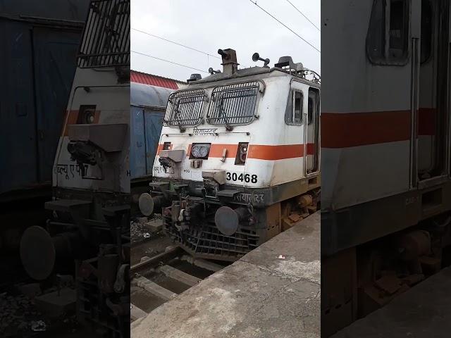 12260 Sealdah AC Duronto Express Bikaner Jn to Sealdah