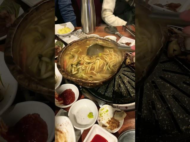 칼칼이국수는 이렇게 퍼야 제맛이지 #shorts #고기파파