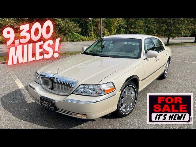 ONLY 9k MILES! 2003 Lincoln Town Car Cartier 1 Owner FOR SALE by Specialty Motor Cars