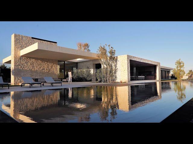 Beautiful Modern  House,  Courtyards And Pool Casa Madrigal By Ramon Esteve