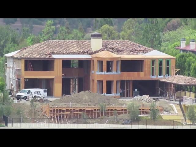 (VIDEO) Kim Kardashian Kanye West House Still Under Construction