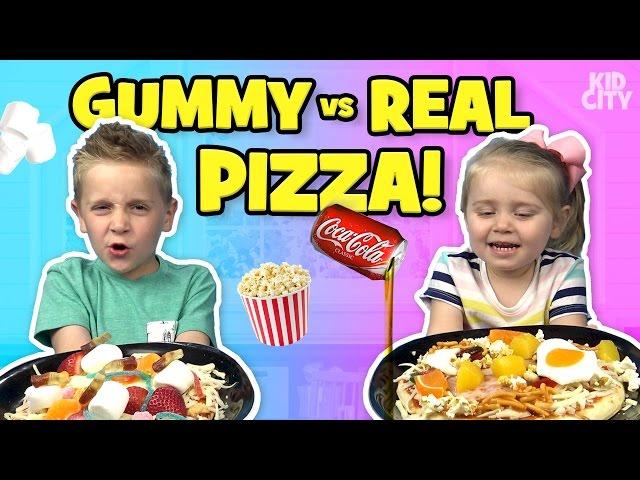 Little Flash and Ava play Gummy Food vs Real Food! (Pizza Edition)