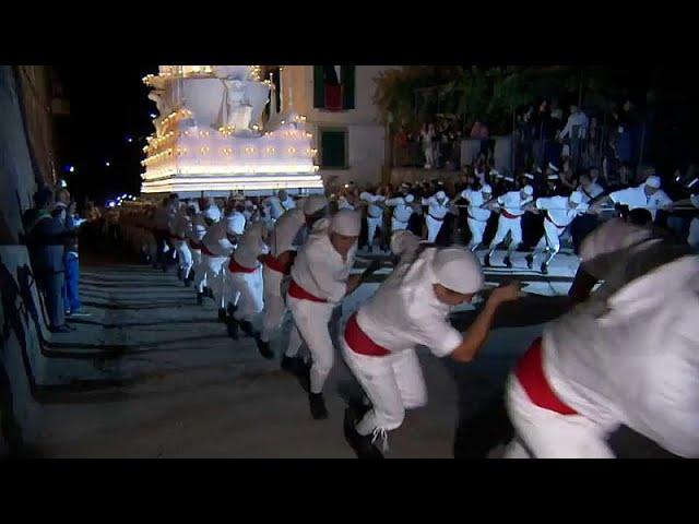 The procession of the Machine of Santa Rosa returns to Viterbo