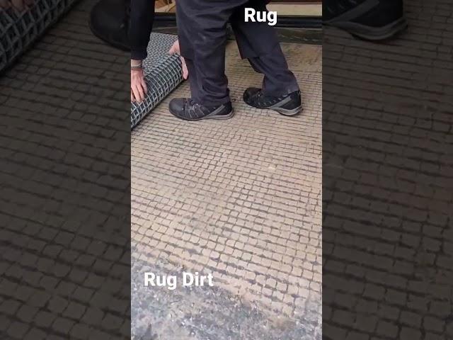 Removing Dirt From An Oriental Rug! #captainrugwash #rugcleaners #howtoclean #rugcleaning