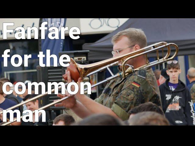 Gute-Laune Musik! "Fanfare for the Common Man" beim Lili-Marleen-Tag 2024 rockt richtig....