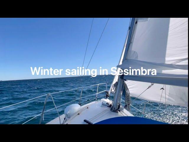 Compromis 777 - Winter solo sailing in Sesimbra