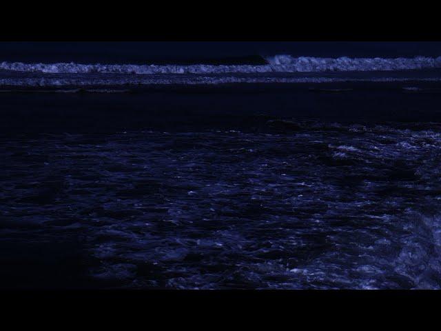 Deep Sleep with Gentle Ocean Waves - Calm Wave Sounds with a Dark Background