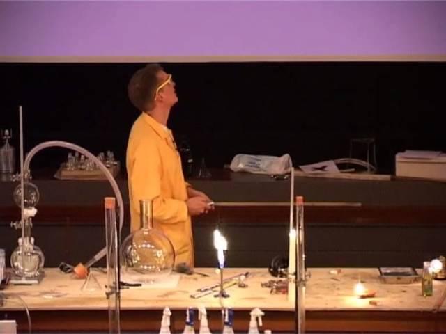 The Chemistry of Light 07 - Discovery of Phosphorous