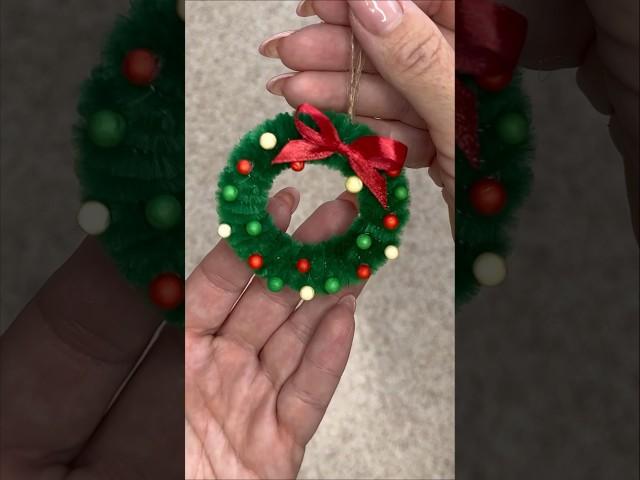 Cute Mini Christmas Ornament Wreath DIY  #craft #christmas #diy #ornaments #christmastreedecoration