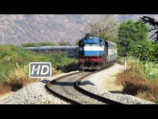 RTM WDM-3D Gliding on a S-curve with Bandra Superfast