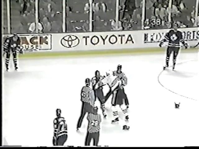 Tie Domi vs Dave Manson Round 4