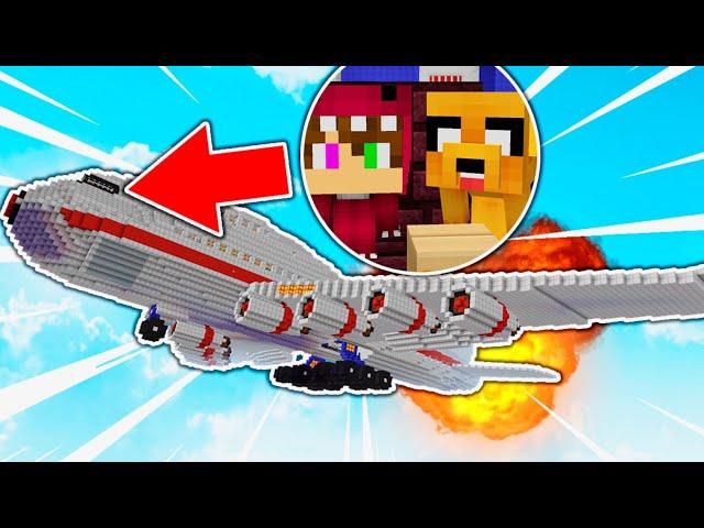 EL MEJOR ESCONDITE EN UN AVIÓN  MIKE, RAPTOR, SPARTA MINECRAFT ESCONDITE