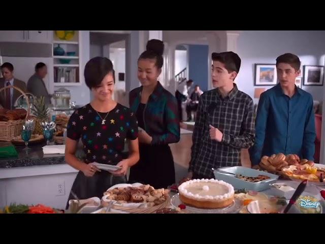 Andi Mack-  3x11 Cyrus Comes Out to Jonah