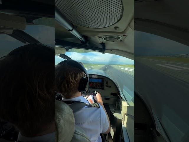 Pilot Landing POV - Sulawesi Indonesia