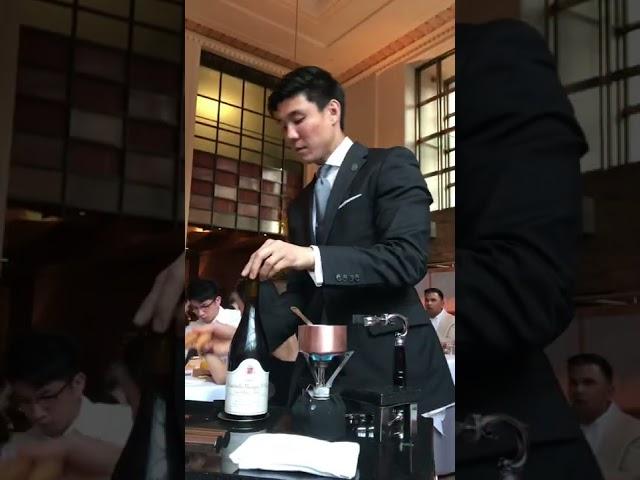 Opening Wine at Eleven Madison Park (ORIGINAL video)