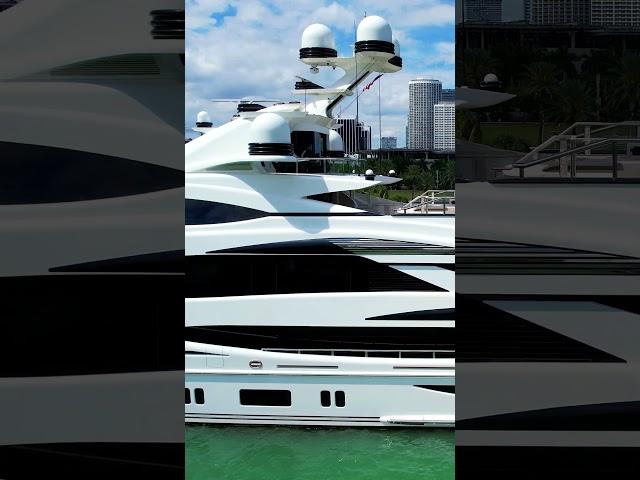 Lionheart is one of benetti largest yachts! #luxuryyacht
