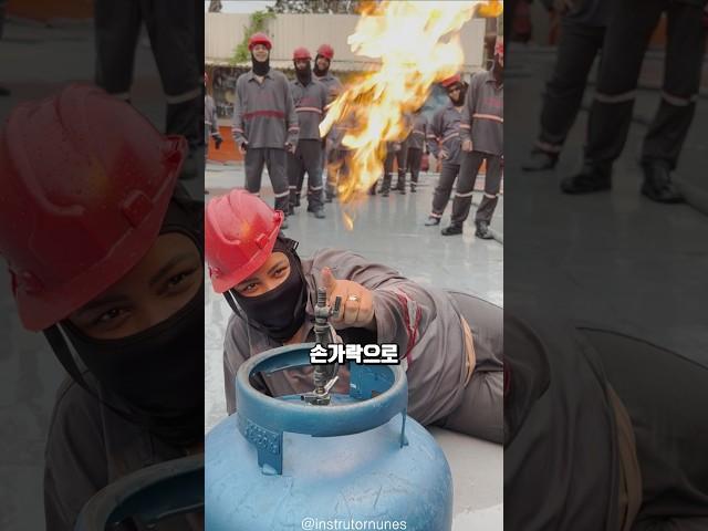 손가락으로 불을 끄는 훈련