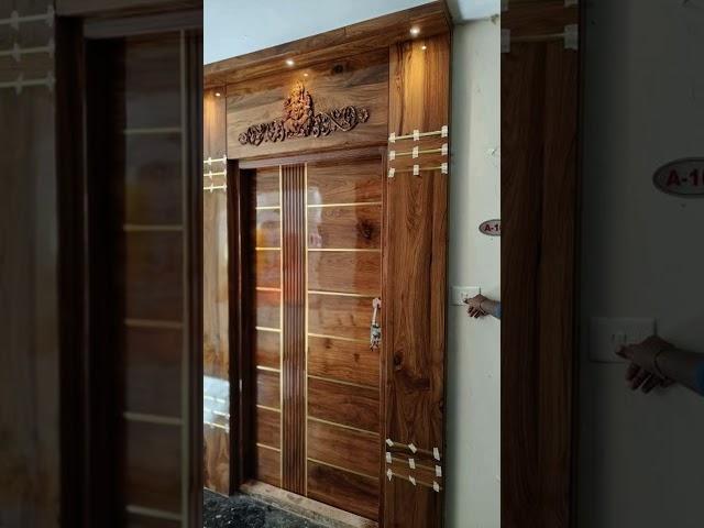 simple mainframe main door carving#wood #whowillbemylifepartnerta #woodworking #