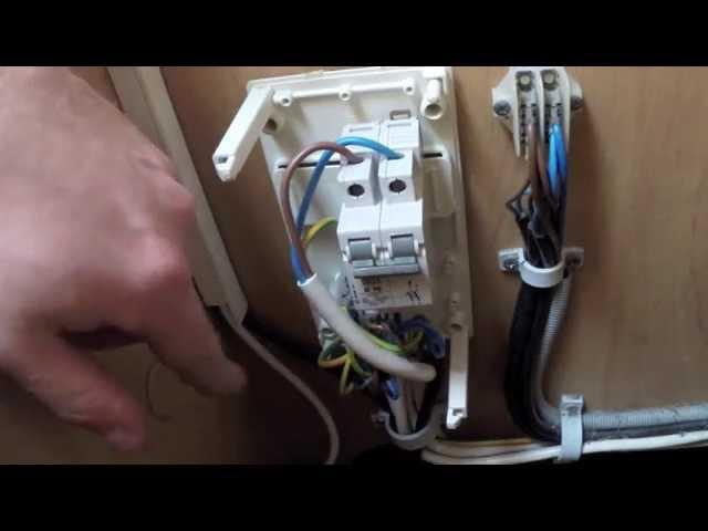 Herman's VLog: Fitting an Electric Wall Socket to a Motorhome