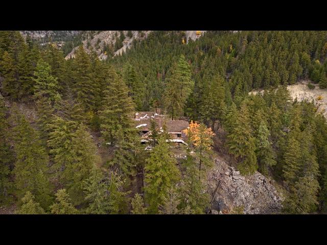 Fascinating DOOMSDAY Abandoned Mansion Hidden Away in the Mountains!!