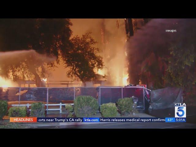 Abandoned house burns early Monday morning in Winnetka