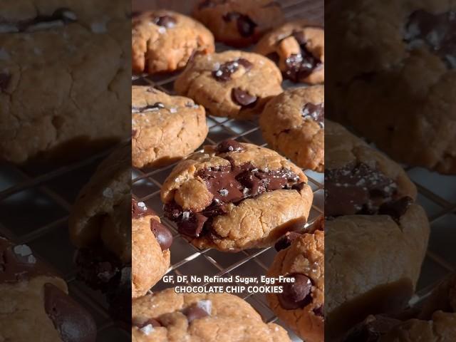 CHOCOLATE CHIP COOKIES (gluten-free, dairy-free, refined sugar-free, egg-free)