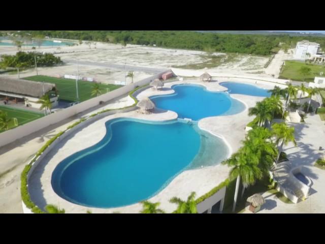 SWIMMING WITH DOLPHINS IN PUNTA CANA