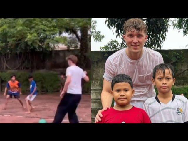 Ole Romeny Main Bola Hujanan Sama BOCIL • ELIANO SEMANGAT LATIHAN