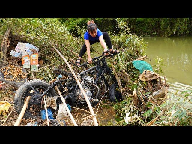 Poor Girl Picks Up Scrap | Girl finds large sum of money and an old motorbike in flood water