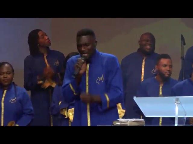 oh lord praise medley by Moses Samuel