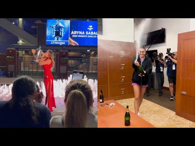 US Open 2024 - Champagne shower and photo shoot in red dress : Aryna Sabalenka celebrates her title!